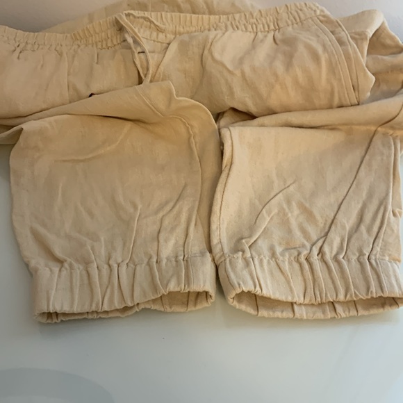 Banana Republic Beige Linen Cargo Pants - Picture 5 of 8